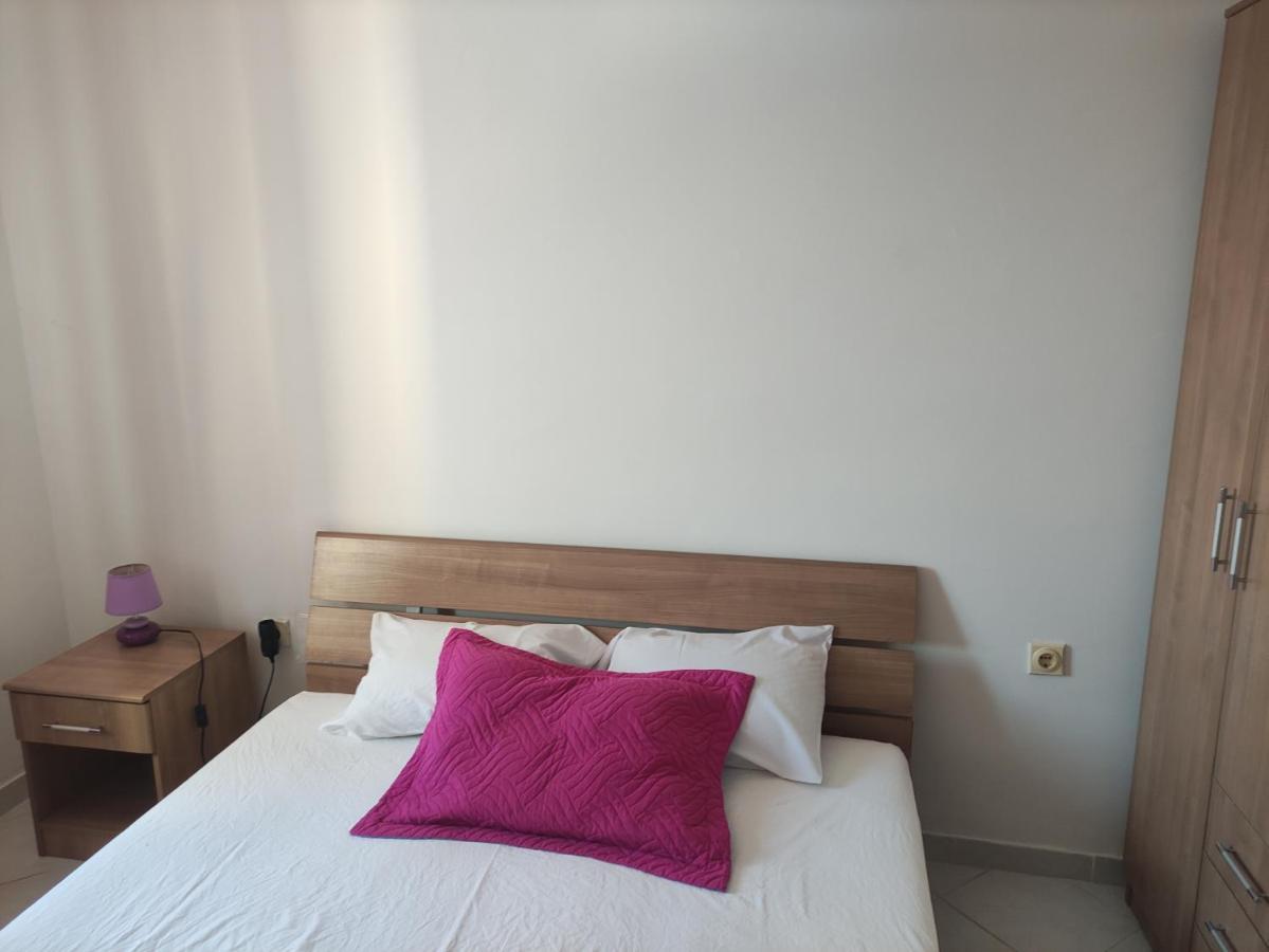 Petrovac Apartmani More מראה חיצוני תמונה