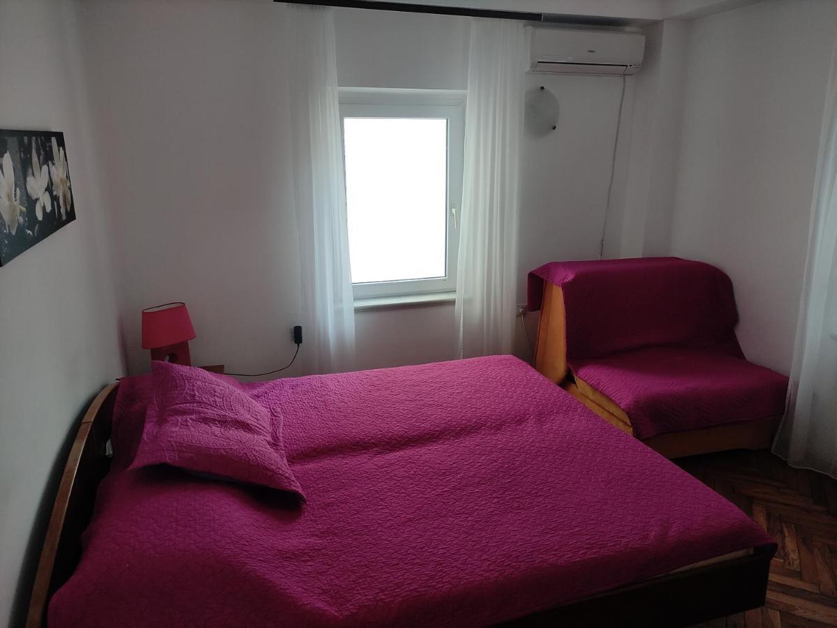 Petrovac Apartmani More מראה חיצוני תמונה